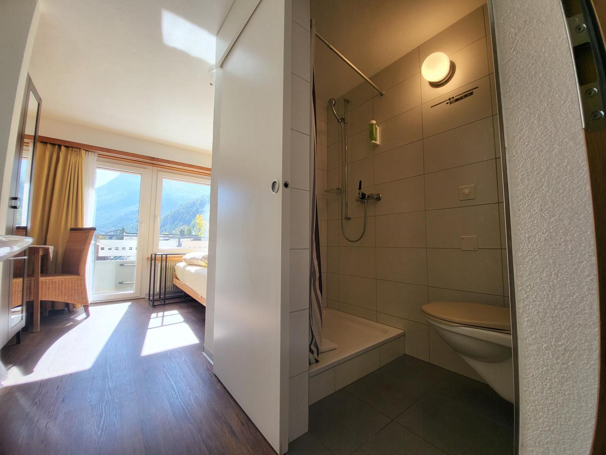 Pension Heino Saas-Grund Bilik gambar